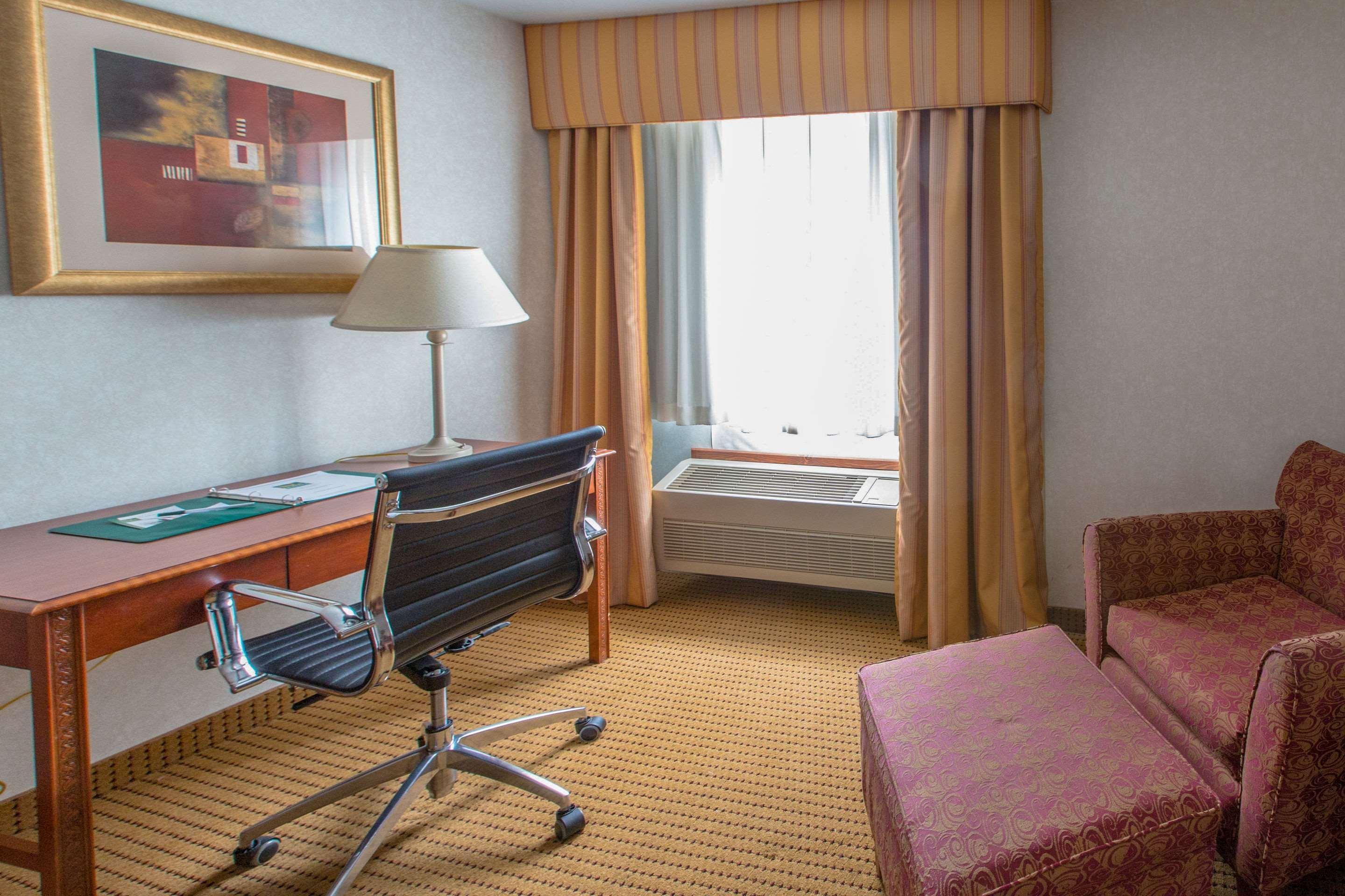 Quality Inn & Suites University Laramie Eksteriør bilde