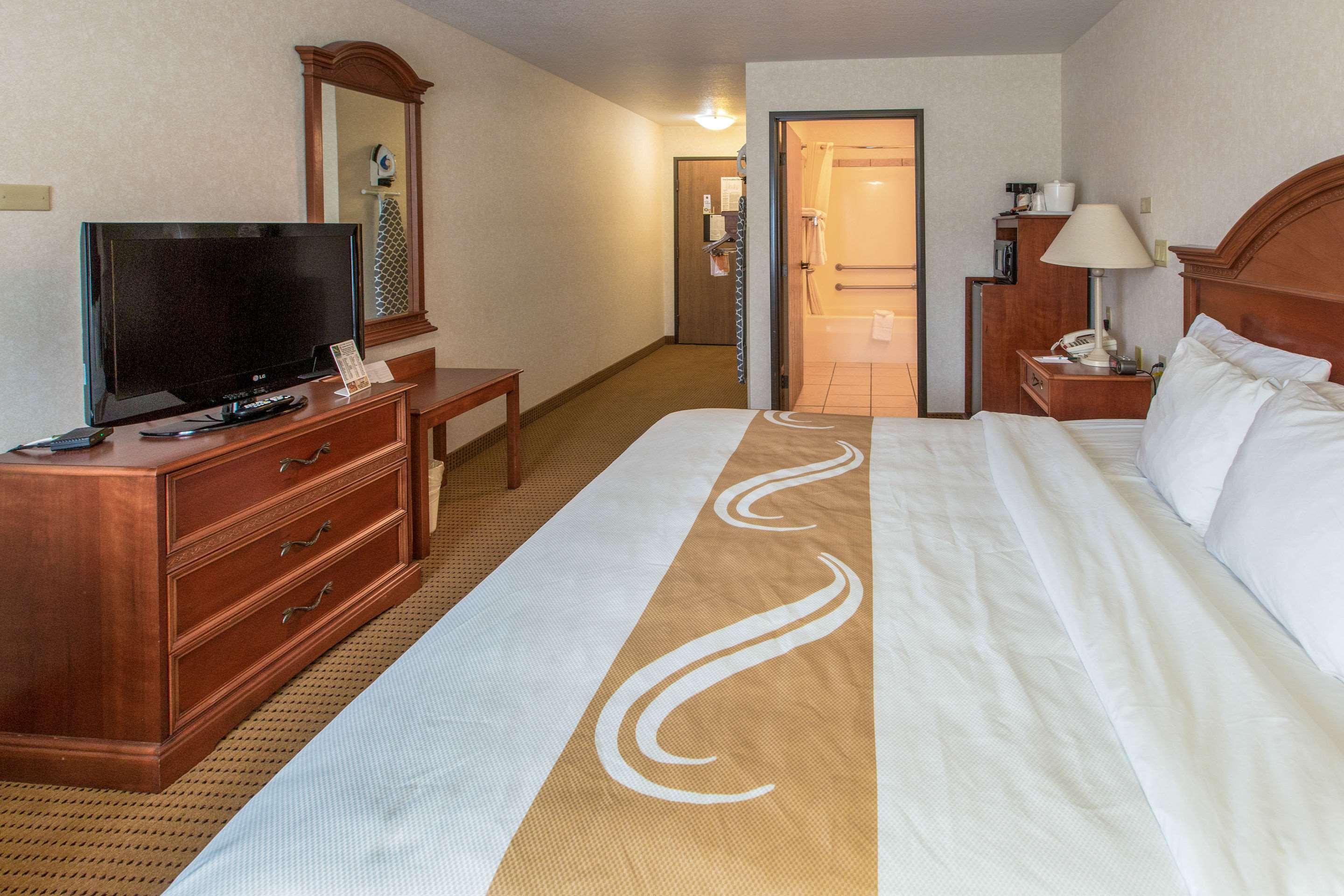 Quality Inn & Suites University Laramie Eksteriør bilde