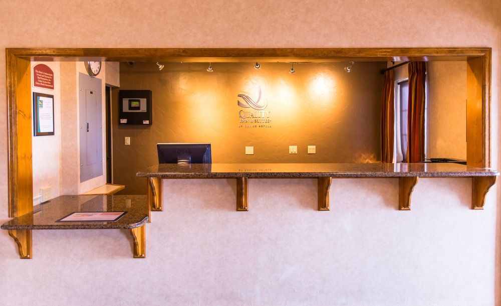 Quality Inn & Suites University Laramie Eksteriør bilde