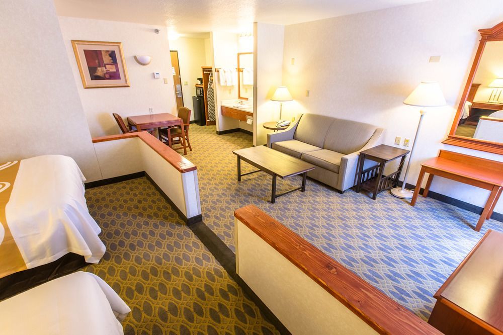 Quality Inn & Suites University Laramie Eksteriør bilde